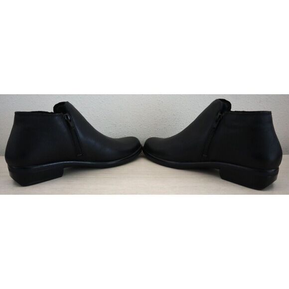Naot Women's Sz 40 US 9 Water Resistant Black Leather Helm Ankle Booties - Picture 10 of 13